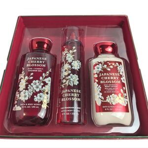 Bath & Body Works Japanese Cherry Blossom Trio Shower Gel Spray Lotion Boxed Set
